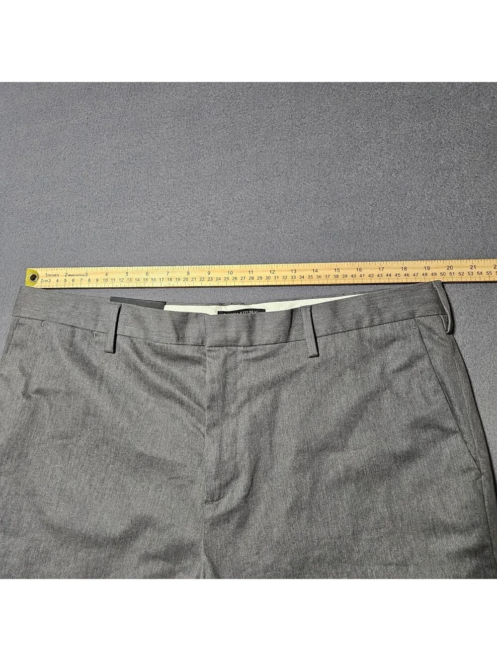 Banana Republic Men's Rapid Movement Mason Athletic Tapered Fit Chino Pants 38W